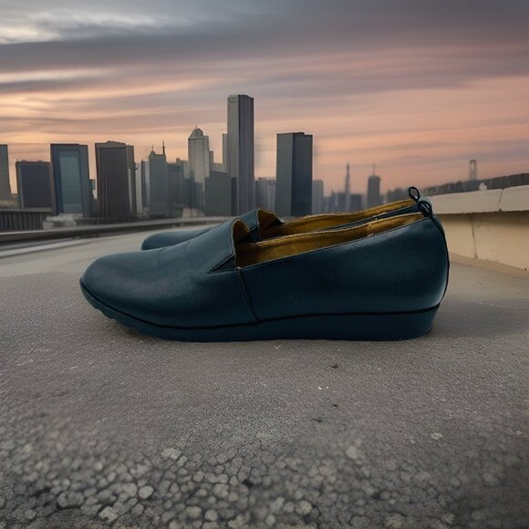 Comfortview Shoes Womens Size 11 Wide Black June Comfort Wedge Slip On Loafers - Picture 2 of 11